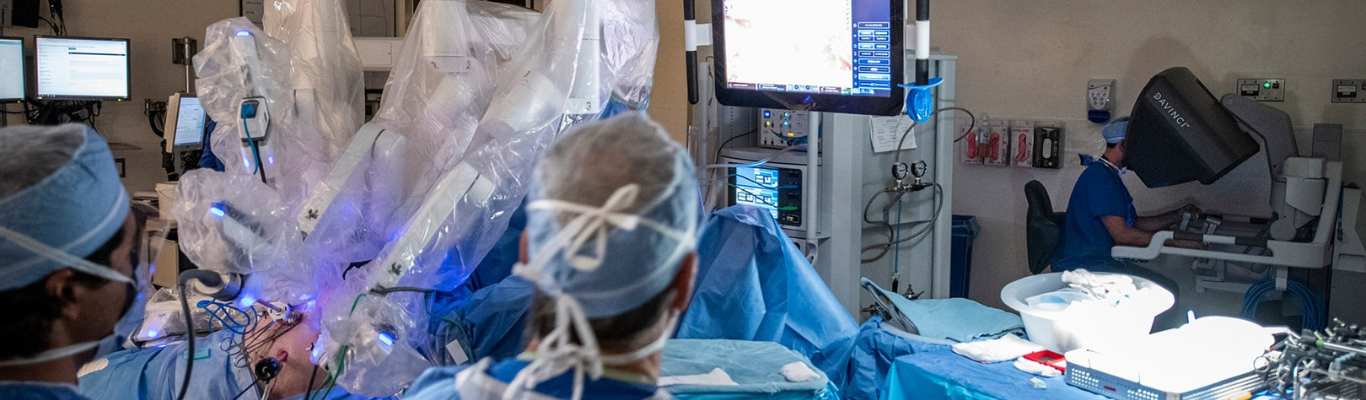 B’nai Brith Kingston Raises $1.6 Million for KHSC Robotic Surgery Program Banner Image