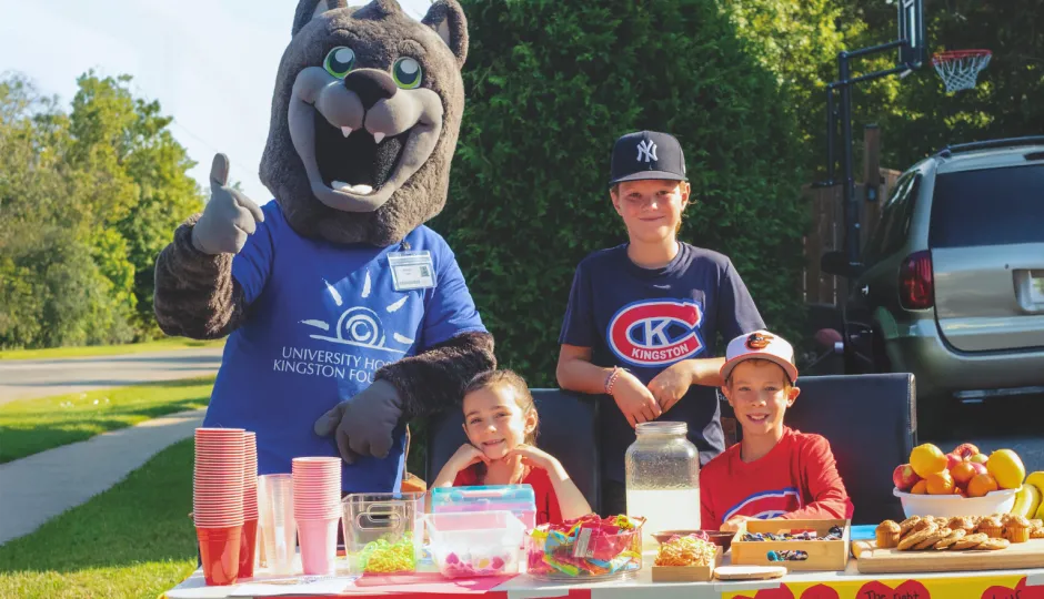 Mending Hearts with Declyn Lemonade Stand