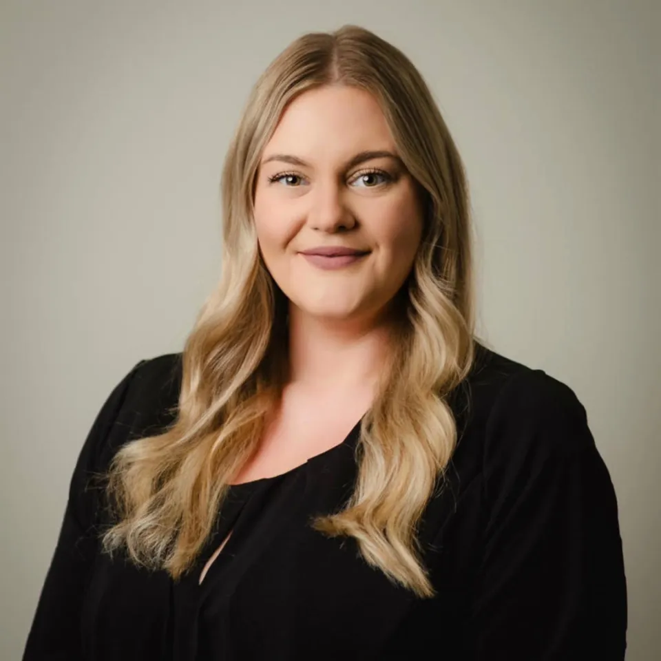 Venus Hayes Headshot